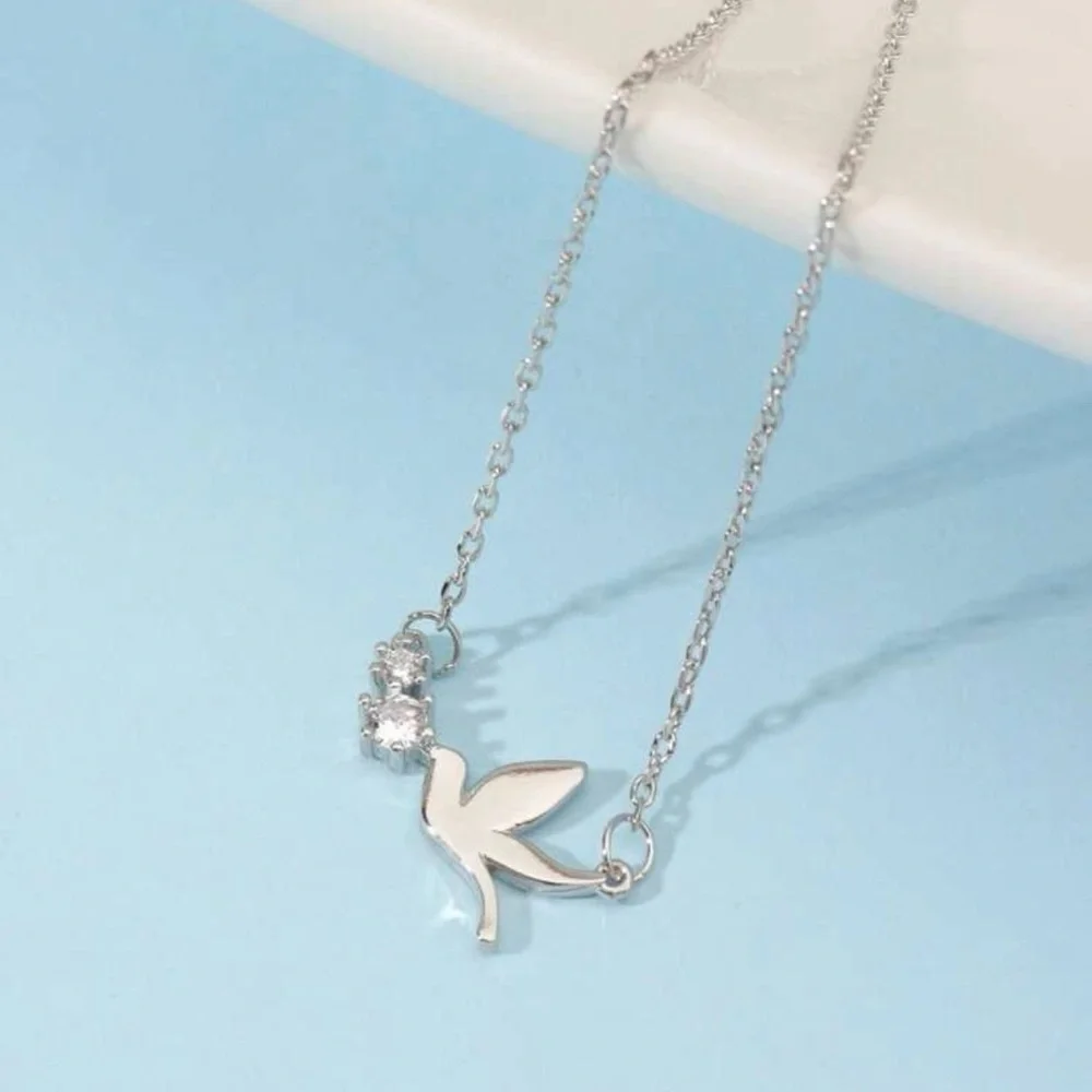 Cubic Zirconia Decor Bird Charm Necklace - Picture 3 of 3